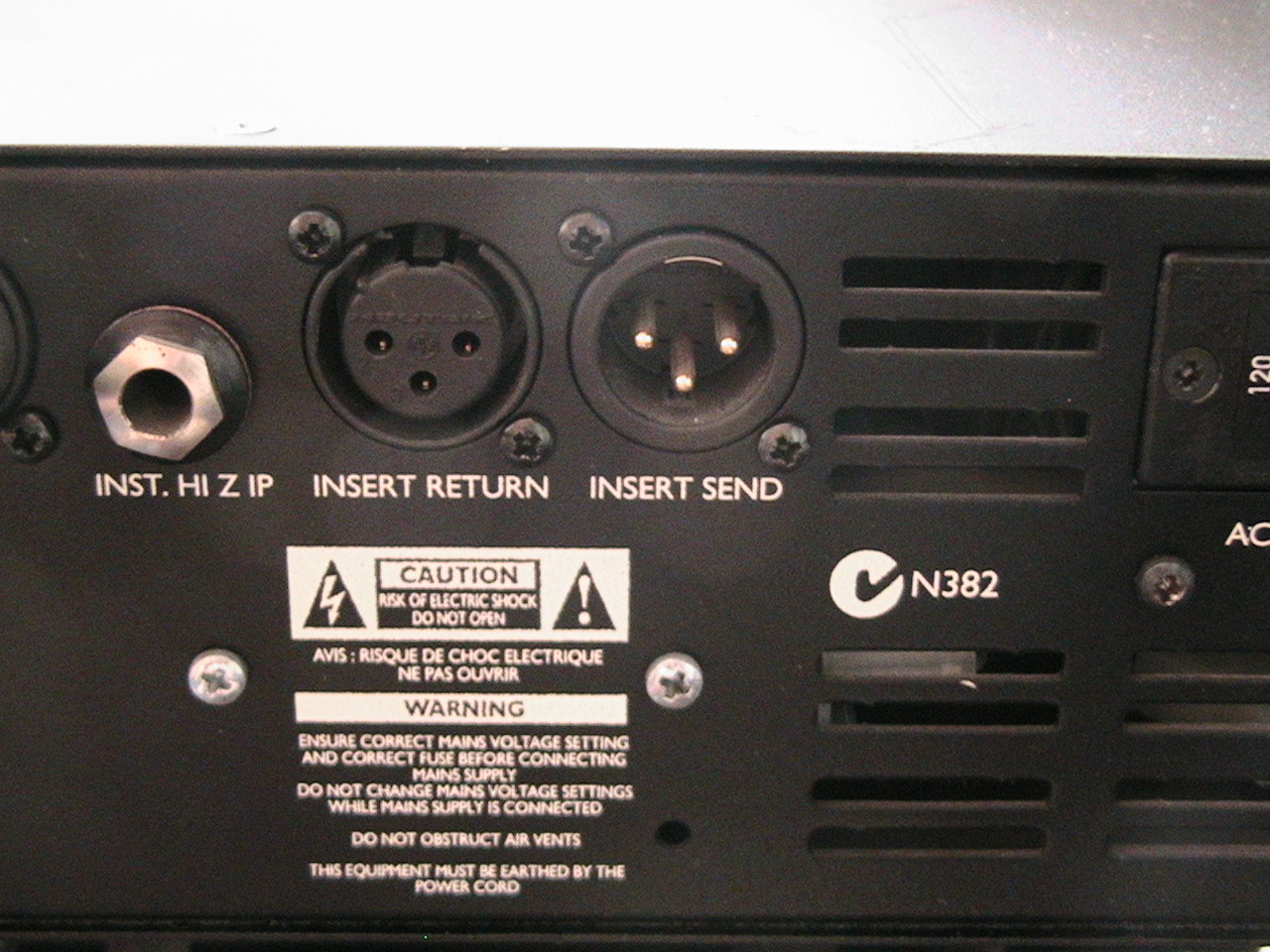 isa rear outputs.JPG