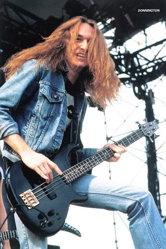 Cliff Burton.jpg