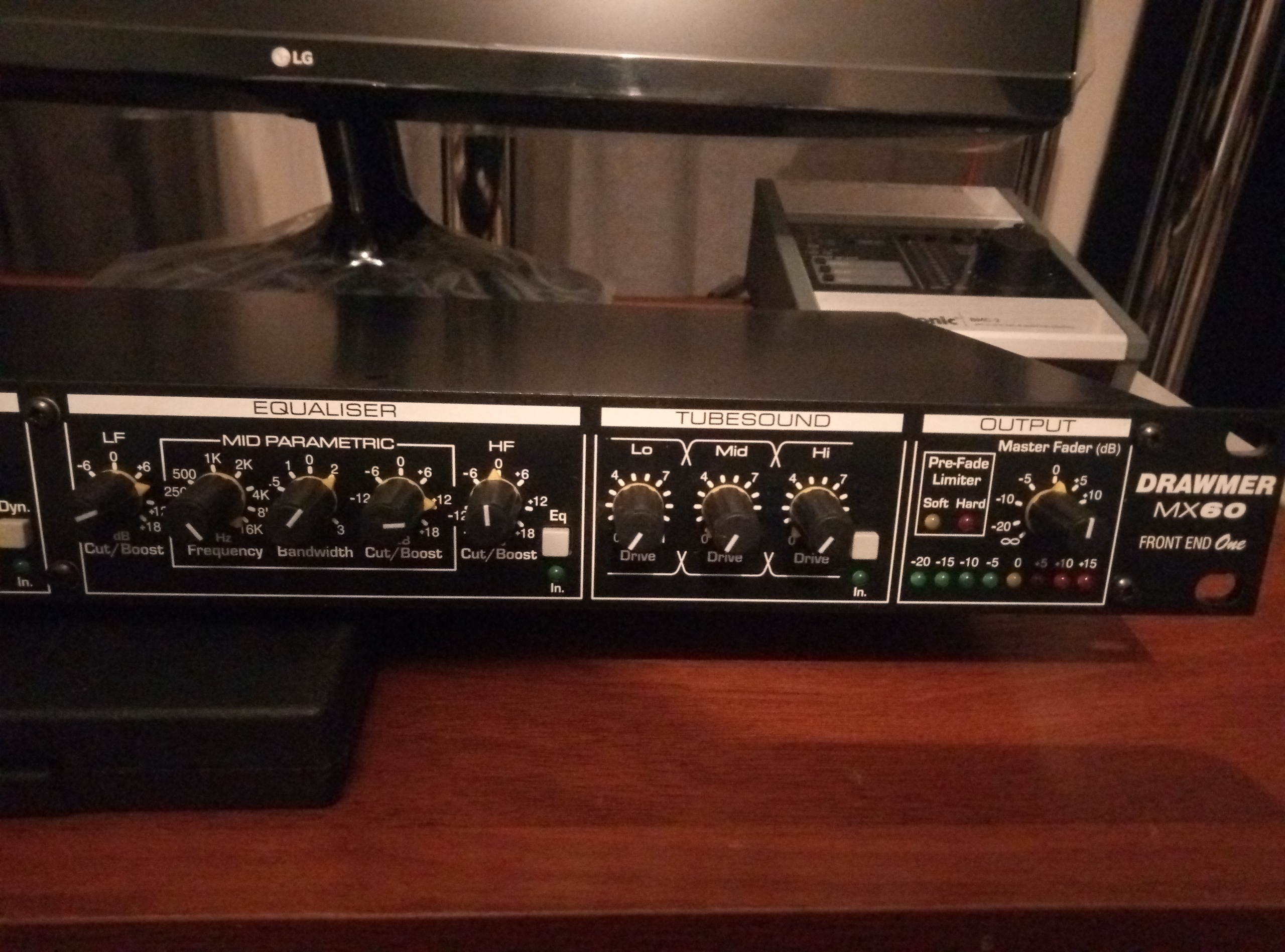 mx60 1.jpg