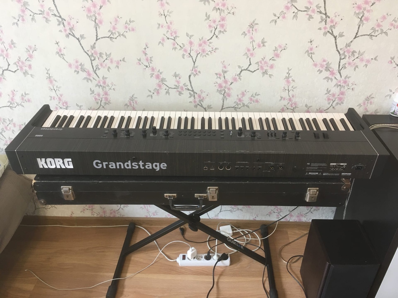 Korg1.jpg