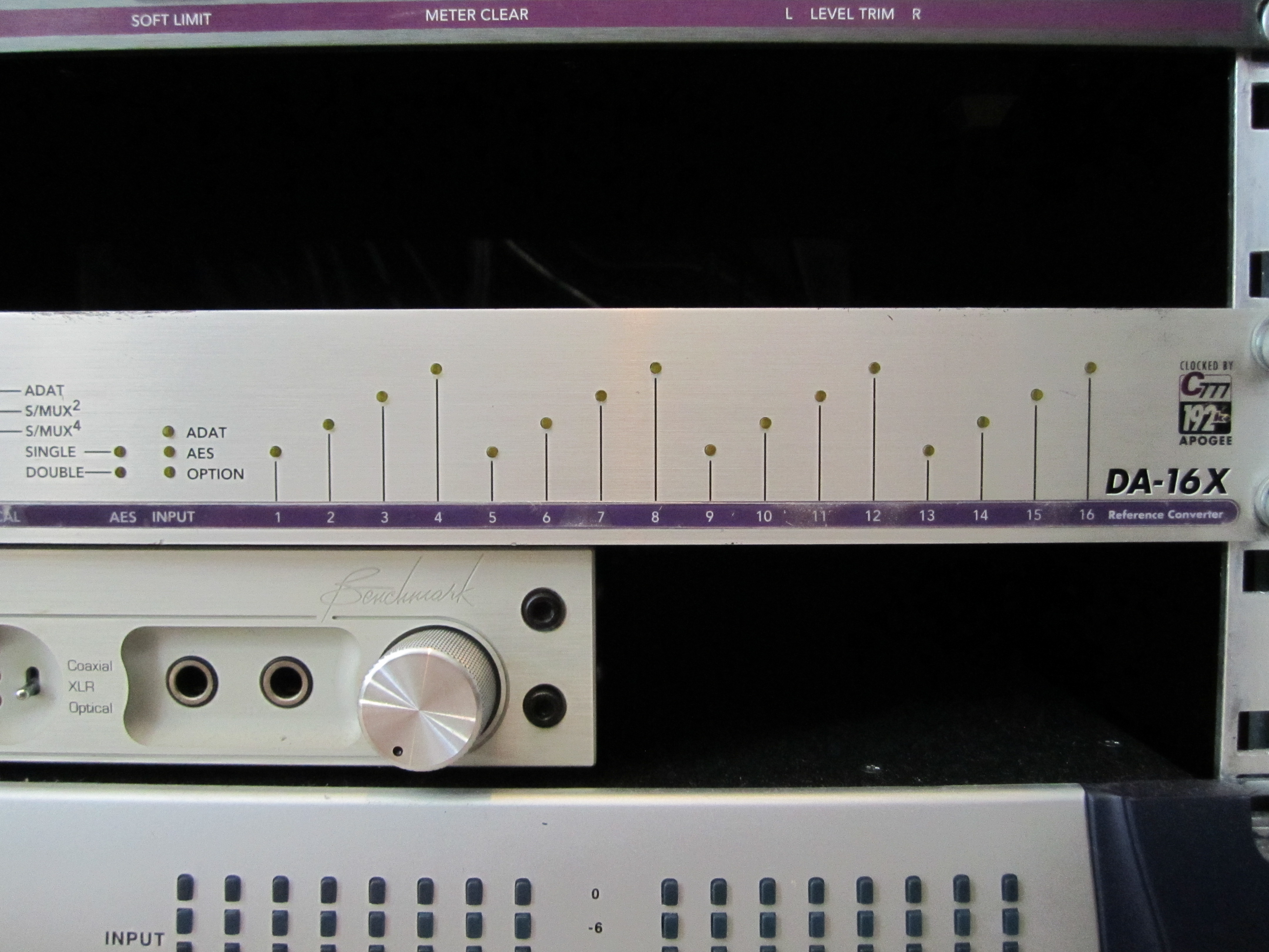 Apogee da16x 1.JPG