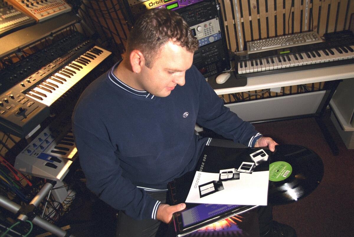 Push studio 90s.jpg