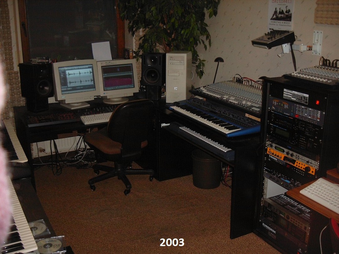 Schleis Studio 2003.jpg