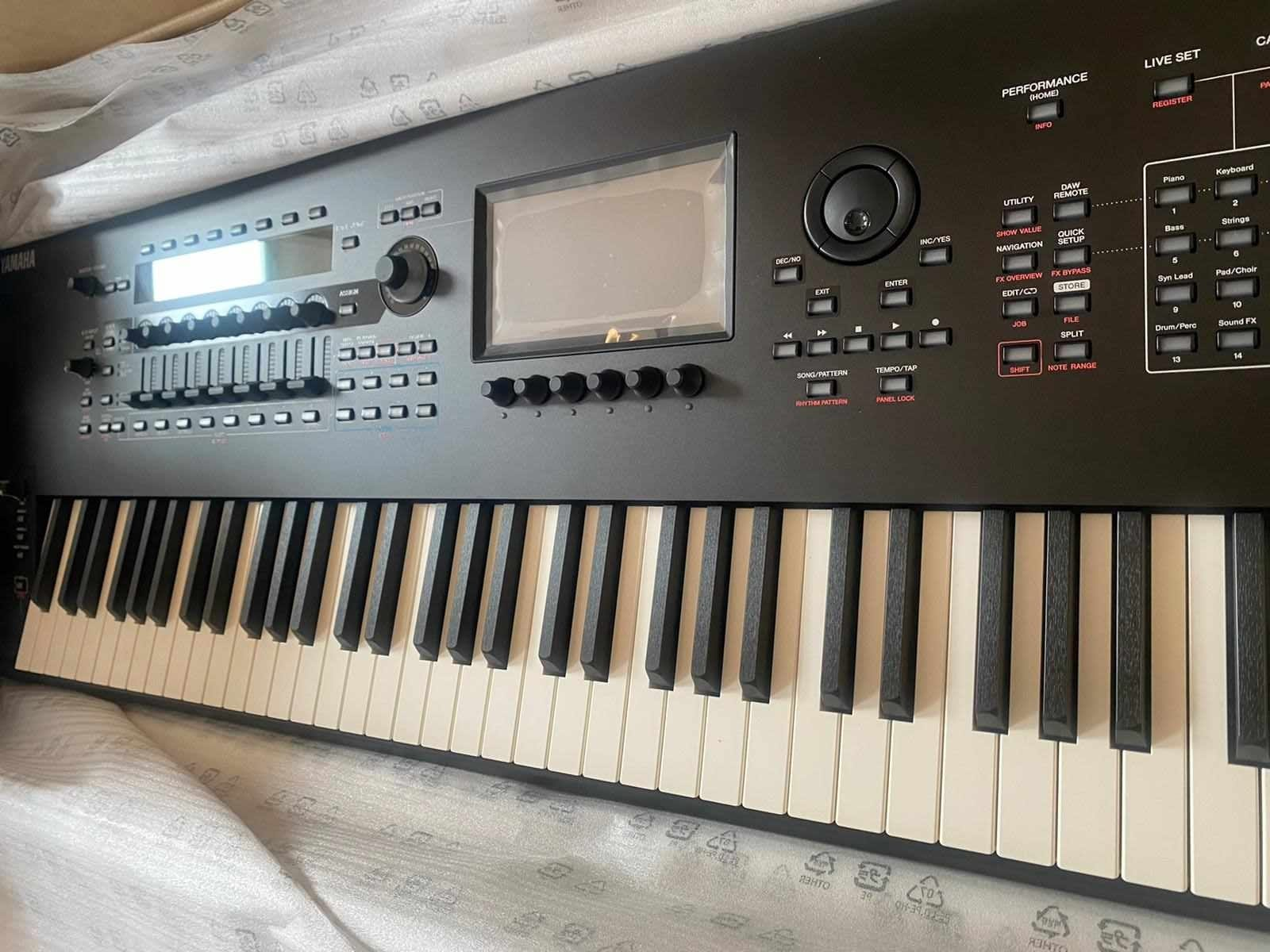 Yamaha montage. Yamaha Synth. Синтезатор Yamaha Montage. Фантастический синтезатор.