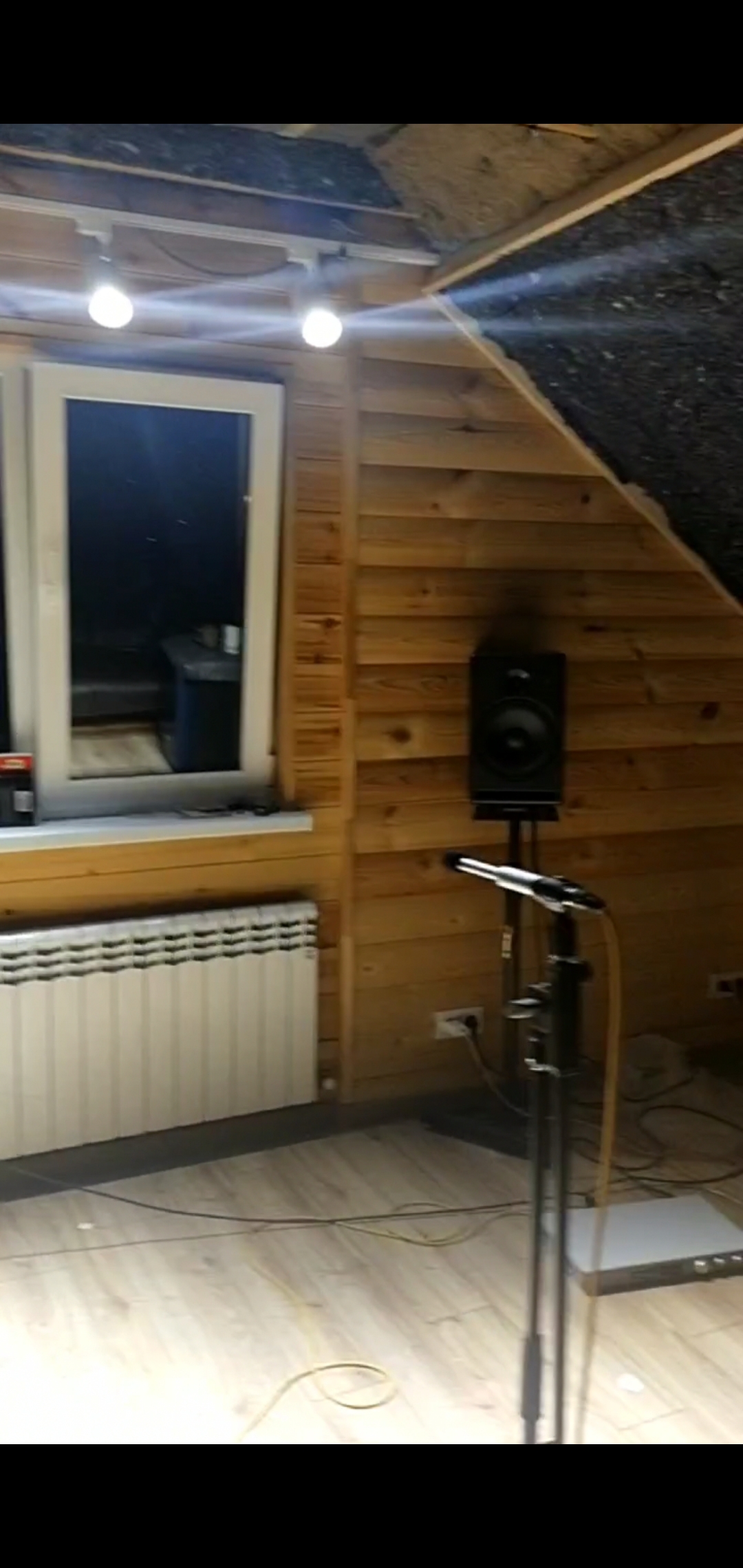 Screenshot_20250506_152138_com.huawei.himovie.overseas.jpg
