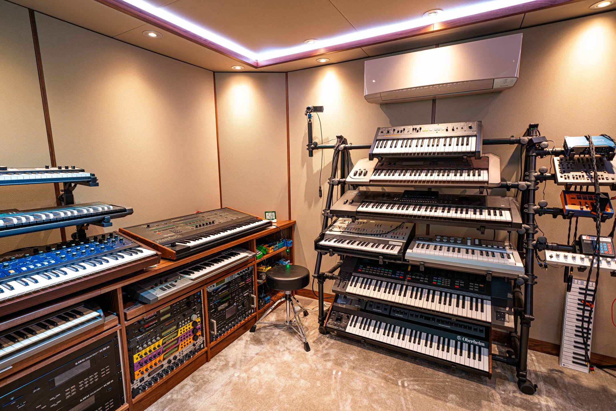 Schleis HQ 10.jpg