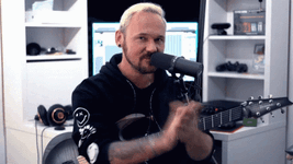 fredguitarist-fred.gif