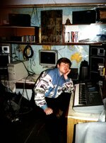 ЛЕО в студии.jpg