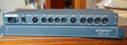 distribution amplifier.jpg