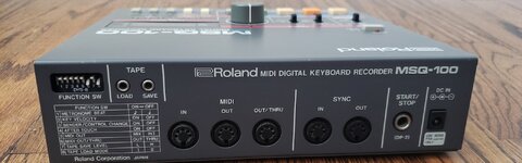 Roland MSQ-100.jpg Roland MSQ-100.jpg