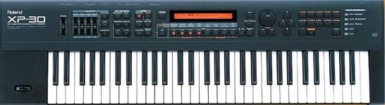 rolandxp30ds8.jpg